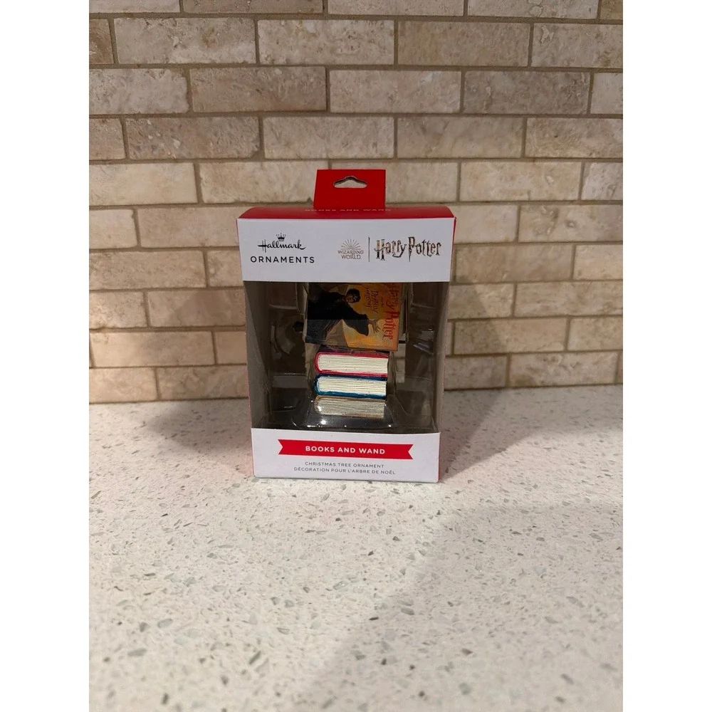 Hallmark‎ Harry Potter Books Wand Ornament New